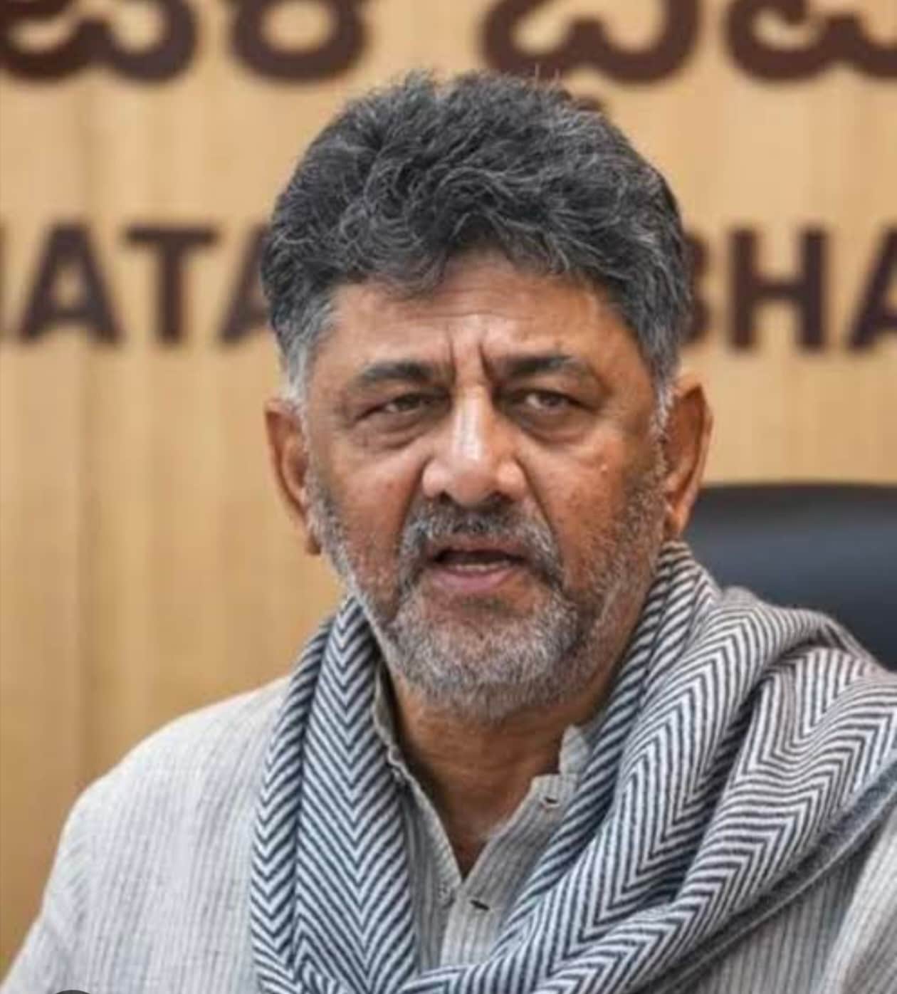 ಶಾಲಾ, ಕಾಲೇಜ್ ವಿದ್ಯಾರ್ಥಿಗಳಿಗೂ ಉಚಿತ ಬಸ್ ಪಾಸ್  ರೈತರಿಗೆ ಸಧ್ಯದಲ್ಲಿ ಸಿಹಿ ಸುದ್ದಿ !  ಬೆಂಗಳೂರು ರಸ್ತೆಗಳಿಗೆ 2ಸಾವಿರ ಕೋಟಿ !  ಬಿ ಖಾತಾಯಿಂದ ಎ ಖಾತೆ ಯೋಜನೆ ರಾಜ್ಯಕ್ಕೆ ವಿಸ್ತರಣೆ